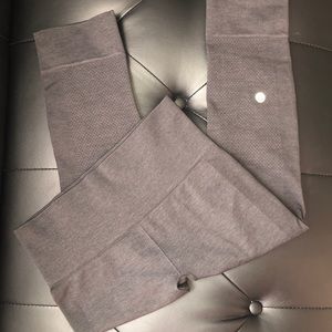 Lululemon Charcoal Grey Leggings